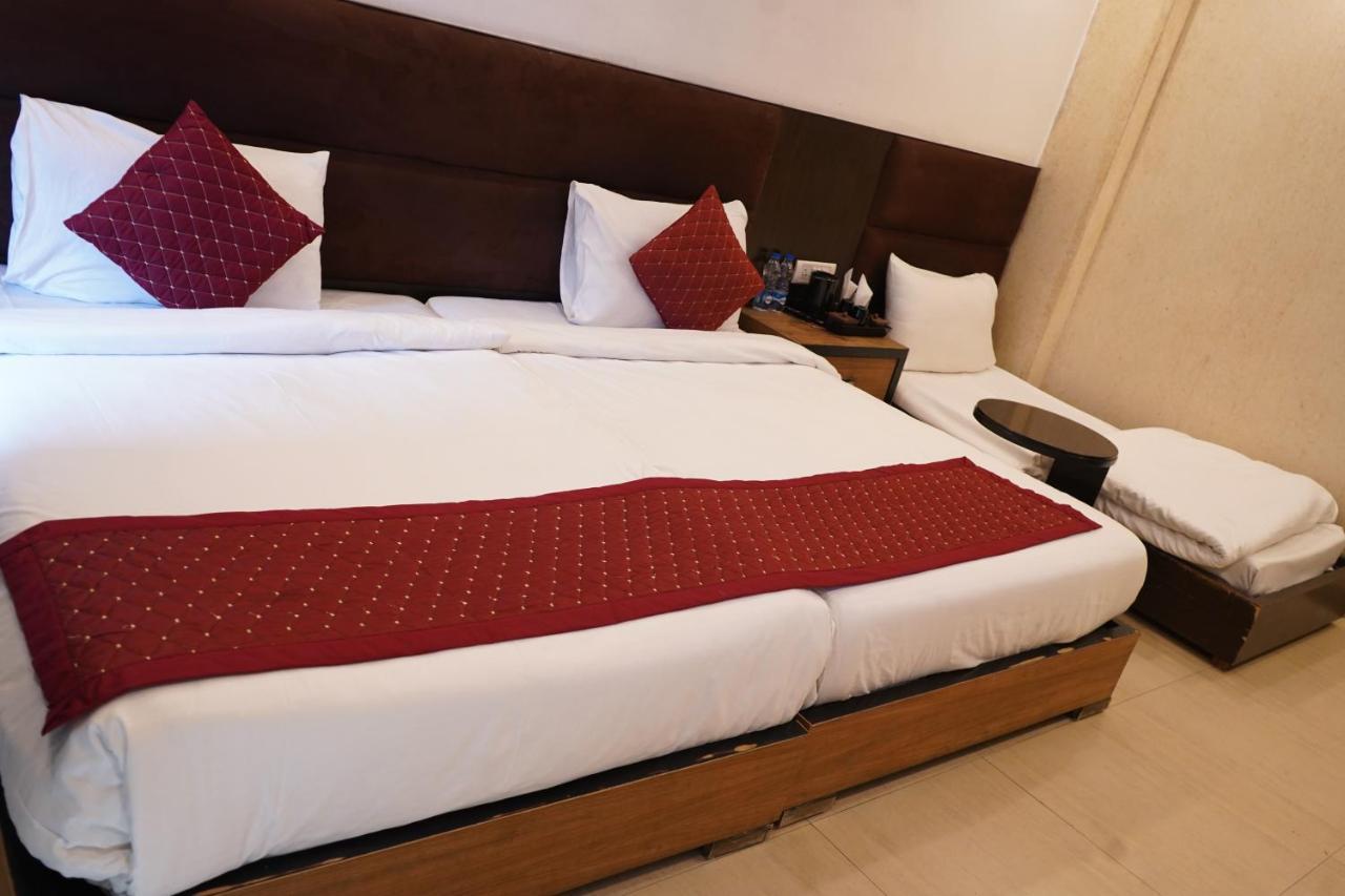 Hotel O Delhi, Near Karol Bagh Main Market And Metro Station New Delhi Exterior photo