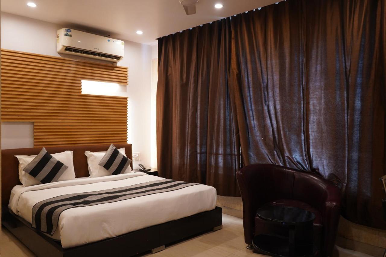 Hotel O Delhi, Near Karol Bagh Main Market And Metro Station New Delhi Exterior photo